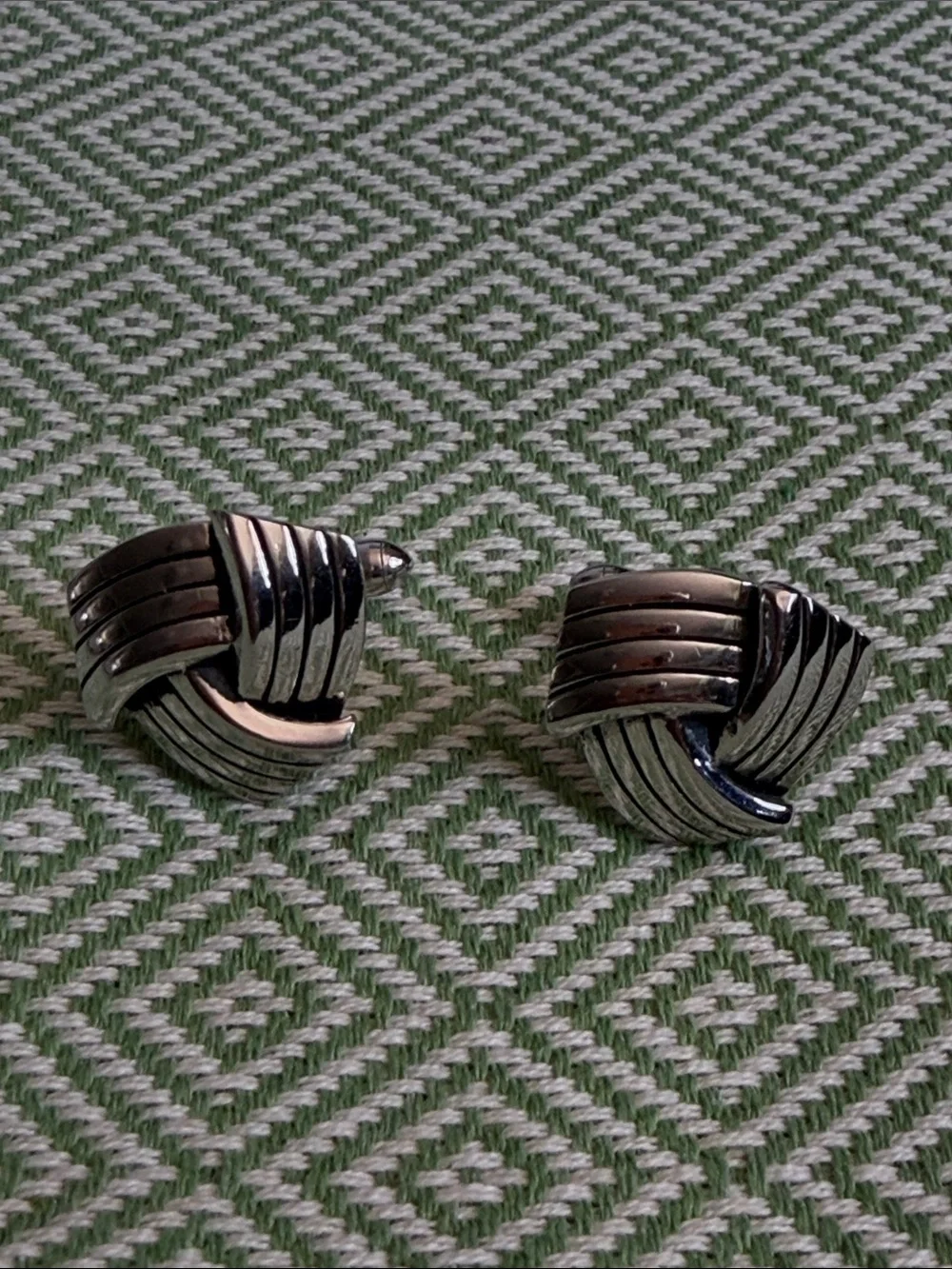 SWANK Silver-Tone Ribbed Knot Cufflinks
